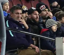 今晚国王杯传出新动向；法兰克福手感冰凉；管理层表态：压力陡增；心理建设被强调(国王杯直播在线观看)-泛亚娱乐平台