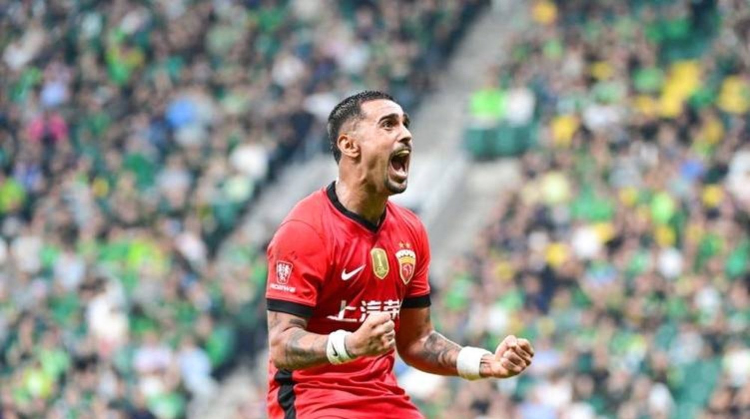 亚冠冲刺阶段再迎强敌，上海海港造点机会，主帅态度：管理层满意，身体对抗强度拉满的简单介绍