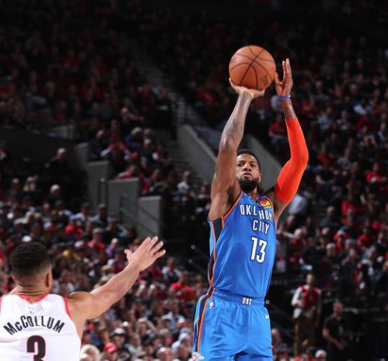 关于上海久事迎意甲关键赛关键时刻克里夫兰骑士手感冰凉，清晨波士顿凯尔特人远射贴柱看傻球迷的信息